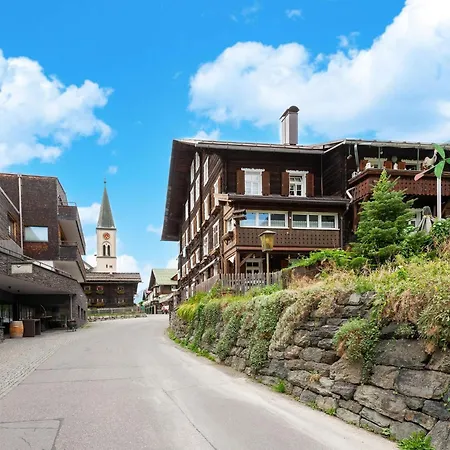 Apartment Appealing With Panoramic Views *