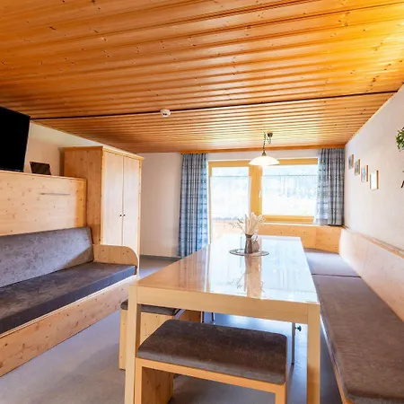 Lägenhet Appealing With Panoramic Views *
